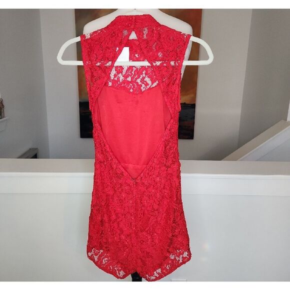 Line & Dot Red Lace Romper Size S NWT - Picture 3 of 9